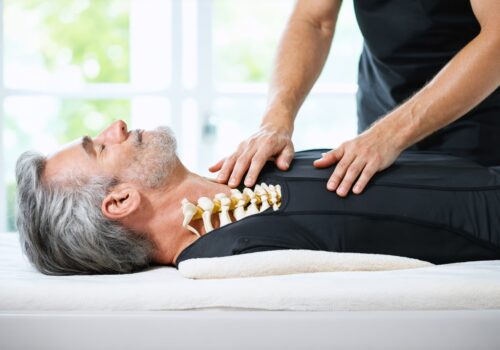 Wie Chiropraktik Deine Bewegungsfreiheit verbessert und Deine Gesundheit stärkt